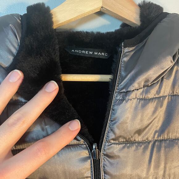 Andrew Marc Reversible Puffer & Faux Fur Jacket Silver & Black SZ Small EUC - Picture 8 of 16